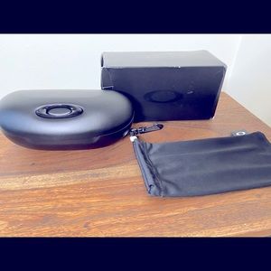 Oakley sunglasses case